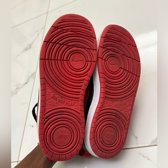 Nike Kids Black and Red Sneakers - Picture 5 of 5